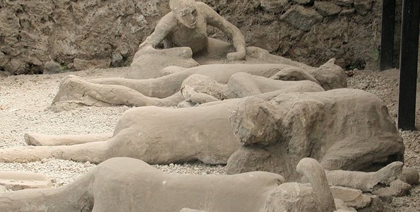 Pompeii tours
